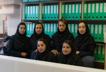 کادر پذیرش کلینیک رسا